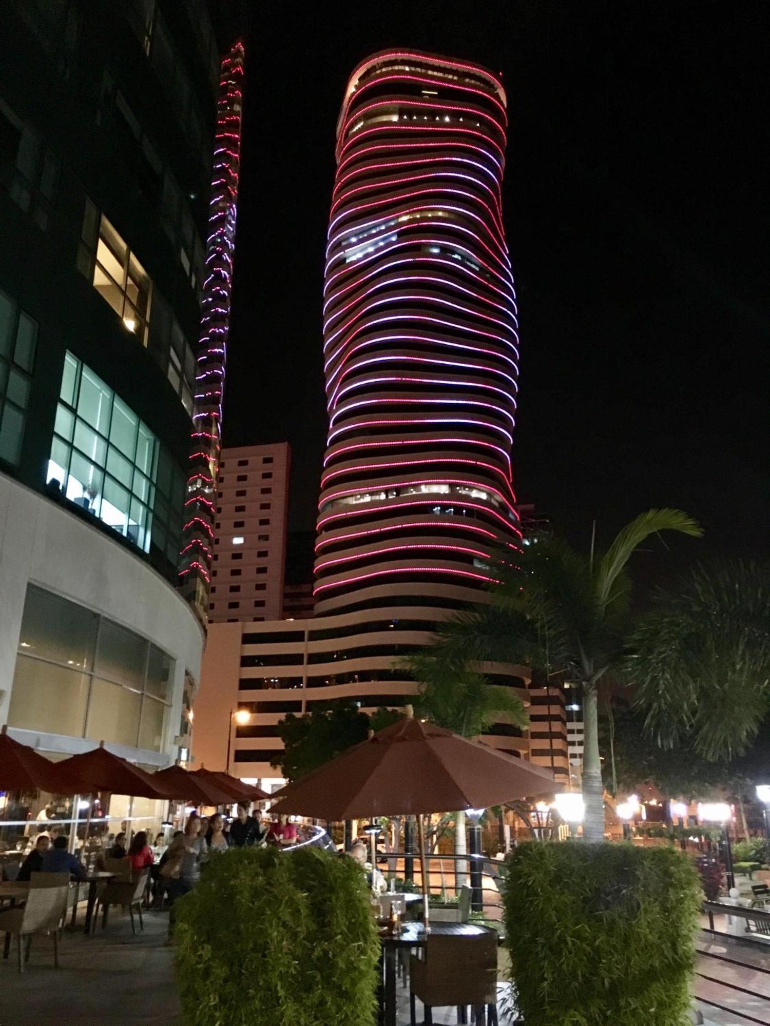 Luxury Suites River Front Guayaquil Exterior foto